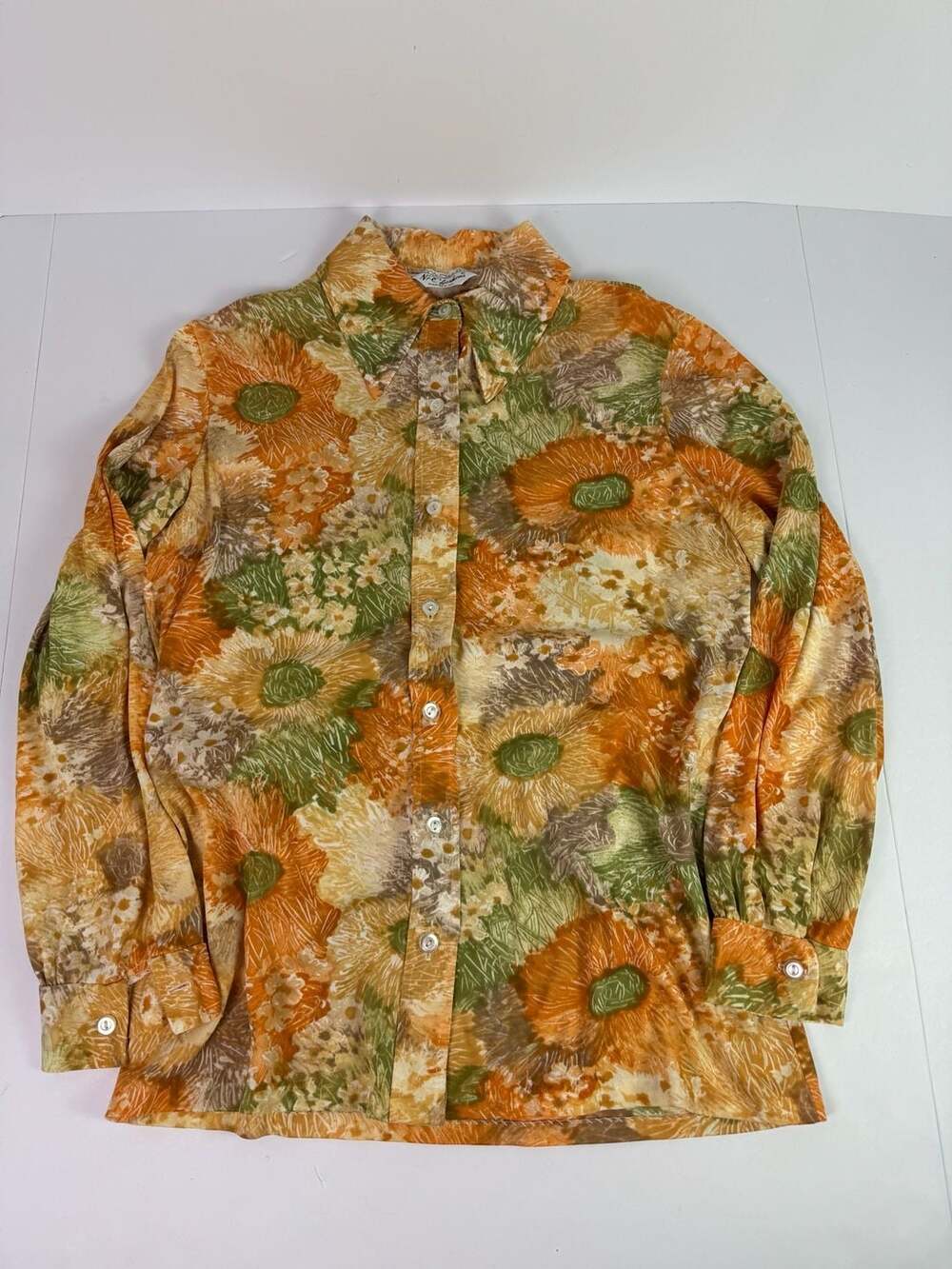 Vintage 70s NPC Fashions Orange Floral Dagger Collar Button Down Shirt Medium